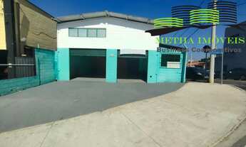 Imagem: OPORTUNIDADE ! Aluga-se galpão comercial