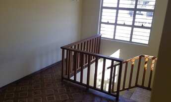 Imagem 4: LINDA CASA RESIDENIAL COM SALÃO COMERCIAL