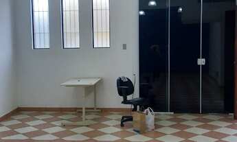 Imagem 7: Salão Comercial para Locação no Centro de Sorocaba-SP: 3 Salas, 2 Banheiros, 110m² de Área