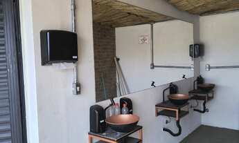 Imagem 5: ALUGA-SE Terreno com 2000m2 livre , mais banheiros e vestiários com parte coberta