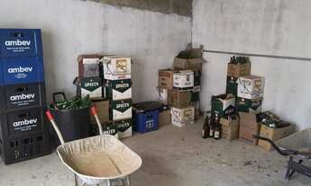 Imagem 4: ALUGA-SE Terreno com 2000m2 livre , mais banheiros e vestiários com parte coberta