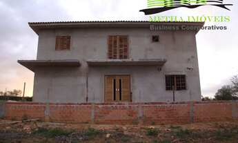 Imagem: Chácara com 4 suítes e 5 banheiros em