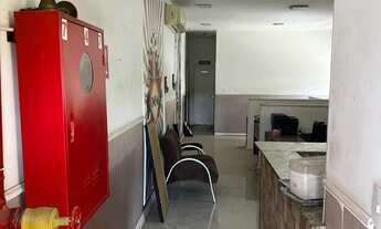 Imagem 2: Galpão Comercial de Alto Padrão em Sorocaba-SP, no Bairro Brigadeiro Tobias: 5 Salas, 4 Ba