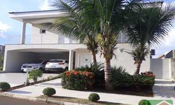 Imagem: CASA À VENDA COM EQUIPAMENTOS E MOBÍLIA