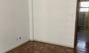 Imagem 6: Apartamento amplo 147 m² 4/4 dependência completa no quarto andar para vender no Elísio Nu