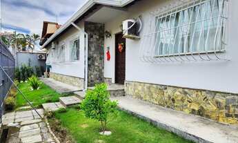 Imagem 2: Casa à Venda, 05 quartos, sendo 01 suite