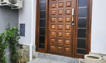 Imagem 4: Casa à Venda, 05 quartos, sendo 01 suite