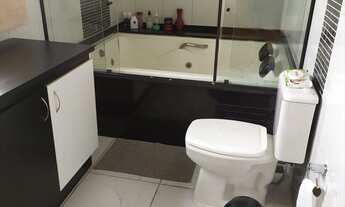 Imagem 7: Casa para Venda, com 3 espaçosos quartos, suite master com closet, lavanderia e espaço gou