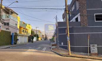 Imagem 4: SOBRADO NOVO DECORADO COM 3 SUÍTES 6 VAGAS 220M² - VILA CAMILOPOLIS- SANTO ANDRE /SP