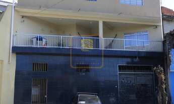 Imagem 1: SOBRADO COM 3 DORMITÓRIOS E 5 VAGAS DE GARAGEM NO JARDIM SANTO ANDRÉ!