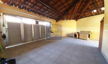 Imagem 5: Excelente Sobrado á Venda em Vila Portuguesa, 350m² com Edícula - 3 Dorm - 4 vagas - Salão