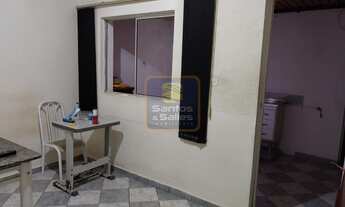 Imagem 2: Imóvel a venda no Vila Rica, 1250m² c/ 3 casas no quintal, terreno 10x25