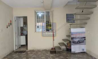 Imagem 2: Imóvel com 02 casas, sendo 1 sobrado com 5 cômodos e 1 casa com 2 cômodos, garagem para 02