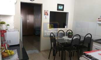 Imagem 3: Imóvel com 02 casas, sendo 1 sobrado com 5 cômodos e 1 casa com 2 cômodos, garagem para 02