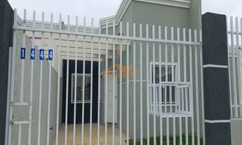 Imagem 3: Casa com 3 quartos, sala com gesso rebaixado, cozinha ampla, 1 banheiro, lavanderia extern