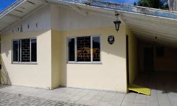 Imagem: Imperdível casa à venda no Centro de Guaratuba-PR