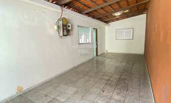 Imagem 2: 4 dormitórios, 2 suíte, 4 banheiro, 4 vagas na garagem, 107M² de Área Construída