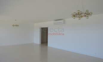 Imagem 6: Apartamento na Av. Vieira Souto, frontal mar, com 230 m², em andar alto, desfrutando de fa