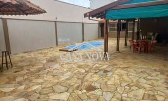 Imagem 5: 4 vagas na garagem, 160M² de Área Construída