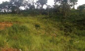 Imagem 2: Terreno no Loteamento Bandeirantes / Poços de Caldas 300m² de área total, excelente para c