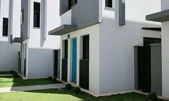 Imagem 6: Casa em Condomínio de Luxo com 2 Suítes e 2 Vagas de Garagem em Poços de Caldas-MG no Jard