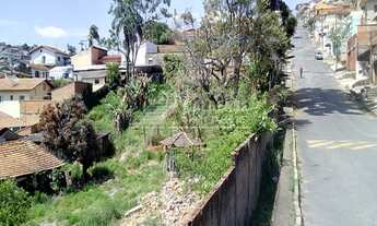 Imagem 4: Terreno à venda em Poços de Caldas-MG, bairro Chácara Alvorada, com 1.800,00 m² de área