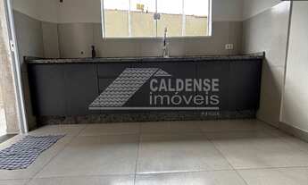 Imagem 4: Apartamento à venda no Jardim Bandeirantes em Poços de Caldas-MG: 2 quartos, sala, banheir