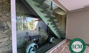 Imagem 7: Residência de Alto Padrão com vista deslumbrante para a represa em Ibiúna