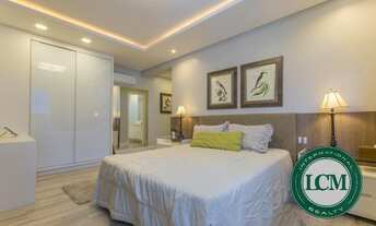 Imagem 3: Apartamento de Luxuoso em Frente ao Mar