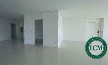 Imagem 4: Apartamento Espetacular em YachHouse