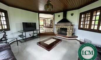 Imagem 3: Casa no alto do condomínio com vista para a represa