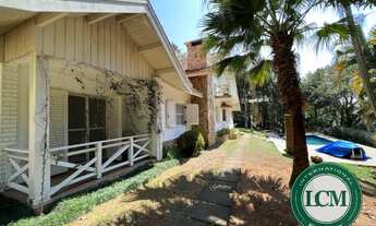 Imagem 5: Casa com 6 quartos e quiosque