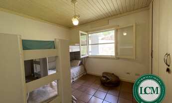 Imagem 7: Casa com 6 quartos e quiosque