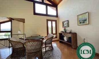 Imagem 4: Casa com vista para a represa, deck privativo e garagem de barco