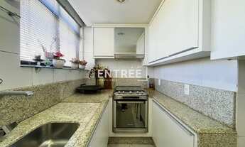 Imagem 3: Apartamento com 3 Quartos (sendo 1 Suíte) e 1 Vaga - Centro