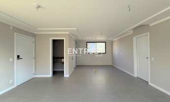 Imagem 3: Apartamento 3 Suítes e 2 Vagas com Hobby box - Centro