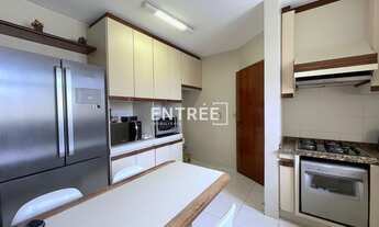 Imagem 3: Apartamento 4 Quartos (sendo 1 Suíte) e 2 Vagas - Centro