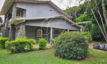 Imagem: Casa com 3 terrenos, 3 quartos sendo 1 suite