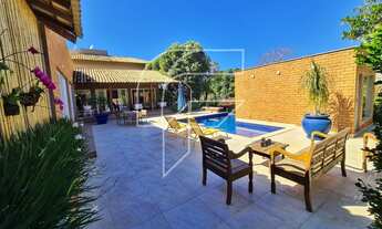 Imagem 4: Casa de alto padrão na Aldeia da Praia com projeto exclusivo