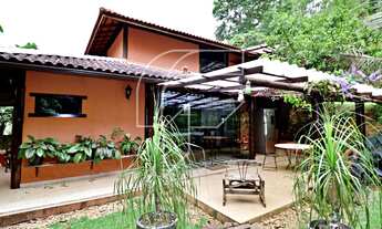 Imagem 6: Casa Rústica e aconchegante com 3 quartos, sendo 2 suítes, jardim, varanda gourmet e vário