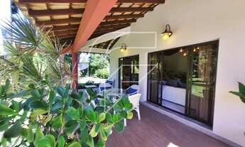 Imagem 5: Casa com 5 suítes na Aldeia da Praia em localização excelente