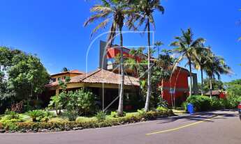 Imagem: Casa pé na areia, com 6 quartos, espaçosa