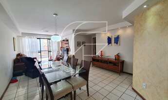 Imagem 2: 03 Quartos sendo 1 suite com DCE com 02 Vagas na Beira Mar com 02 vagas