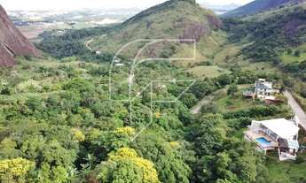 Imagem 3: Casa Cinematográfica em em meio a Mata Atlântica no ponto turístico em Buenos Aires, Guar
