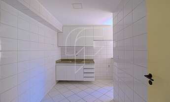 Imagem 7: Apartamento com 2 quartos sendo 1 suíte + 1 reversível com vista mar na quadra da orla da