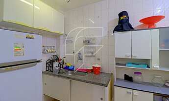 Imagem 4: Apartamento de 2 quartos à venda, com área lateral, a poucos metros da Orla da Praia do Mo