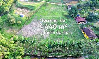 Imagem: Terreno à venda de 4.440 m², na beira