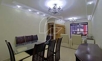 Imagem 2: Apartamento de 2 quartos à venda, varanda, área gourmet lateral, planejados, localizada no