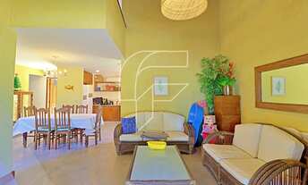 Imagem 7: Casa Triplex à venda, 4 quartos, 1 suíte, acabamento de alto padrão, quintal e área gourme