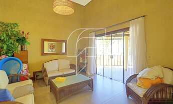 Imagem 4: Casa Triplex à venda, 4 quartos, 1 suíte, acabamento de alto padrão, quintal e área gourme